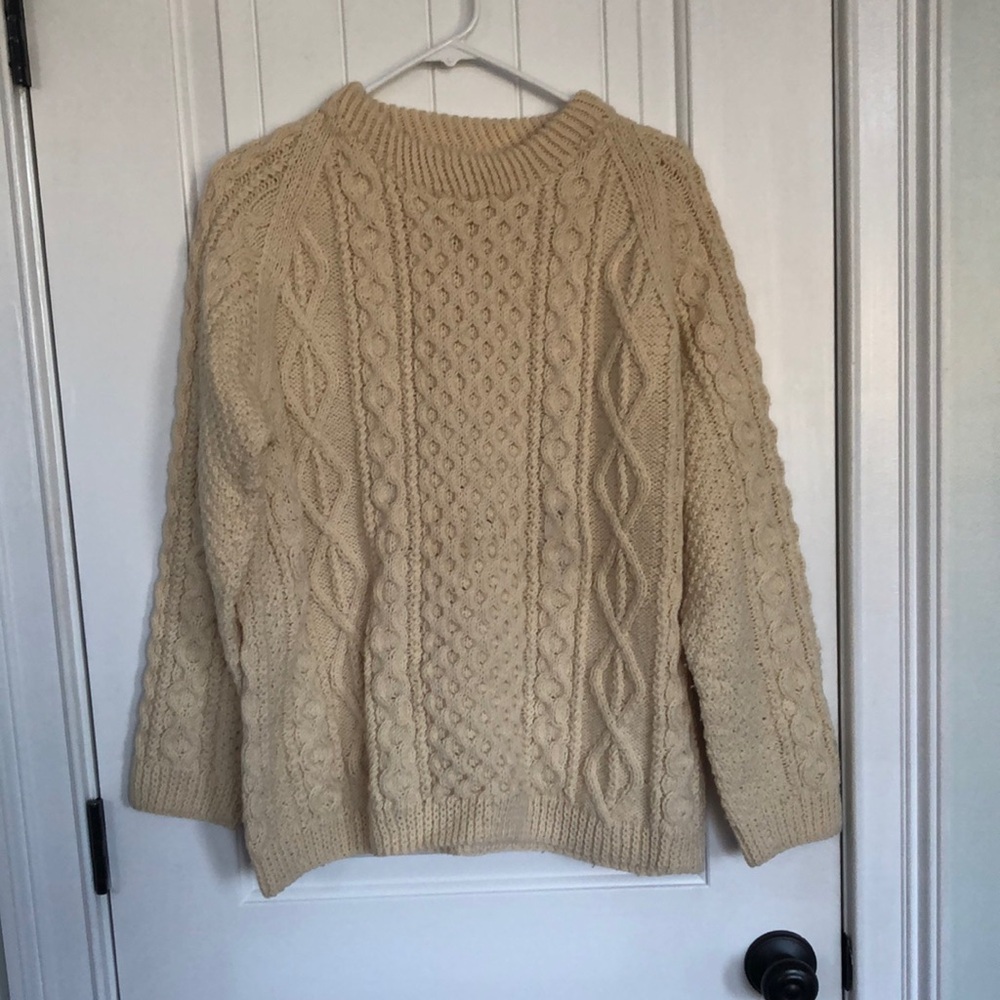 Handknitted thick sweater vintage ivory like new made in Ireland probably unisex